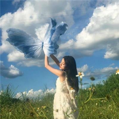 克莱儿的相机